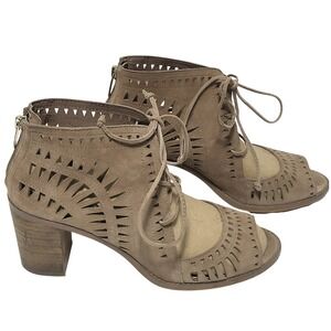 Vince Camuto Womens Taupe Suede Laser Cut Peep Toe Lace Up Block Heel 9.5M